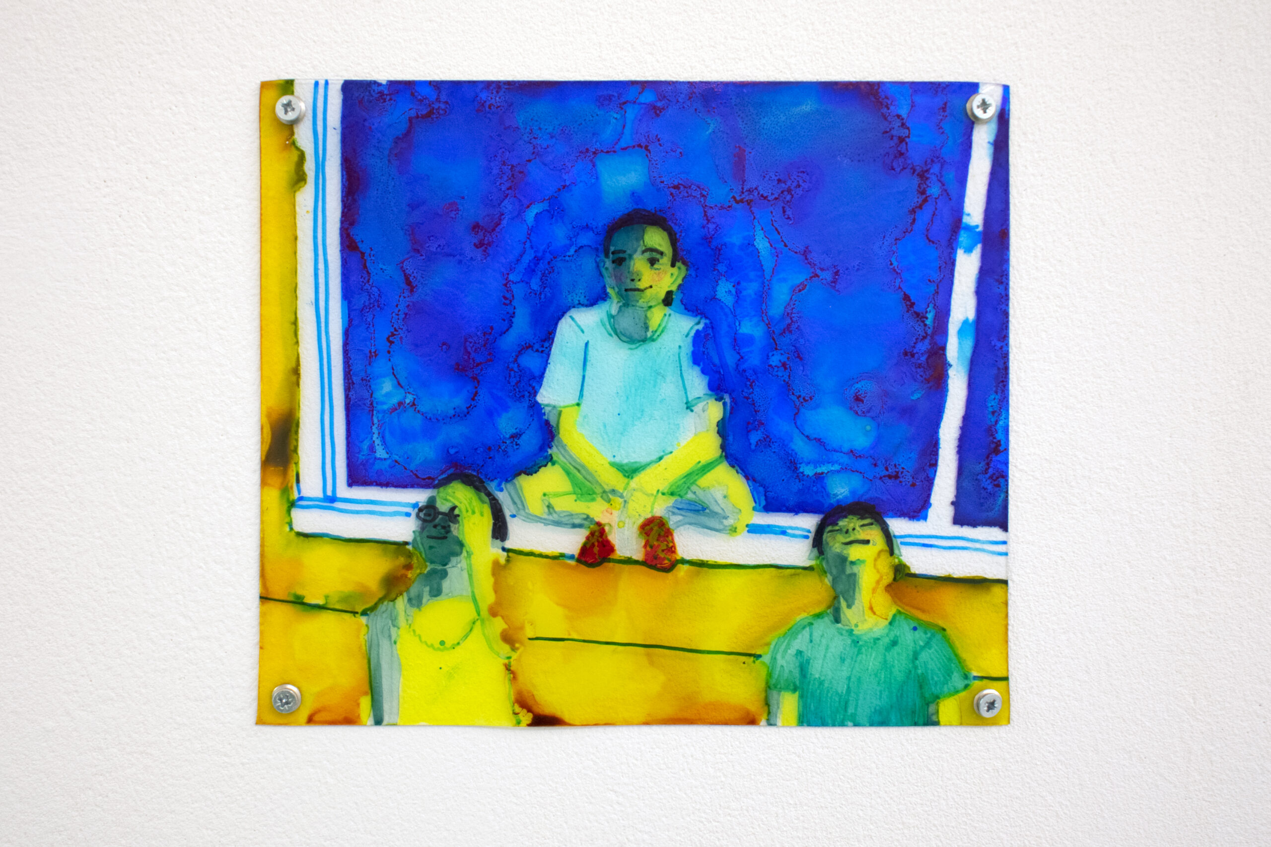 "Ensoleillé•es", technique mixte sur plastique, 15x17,5cm, 2025